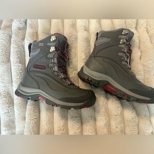 listing-status-banner